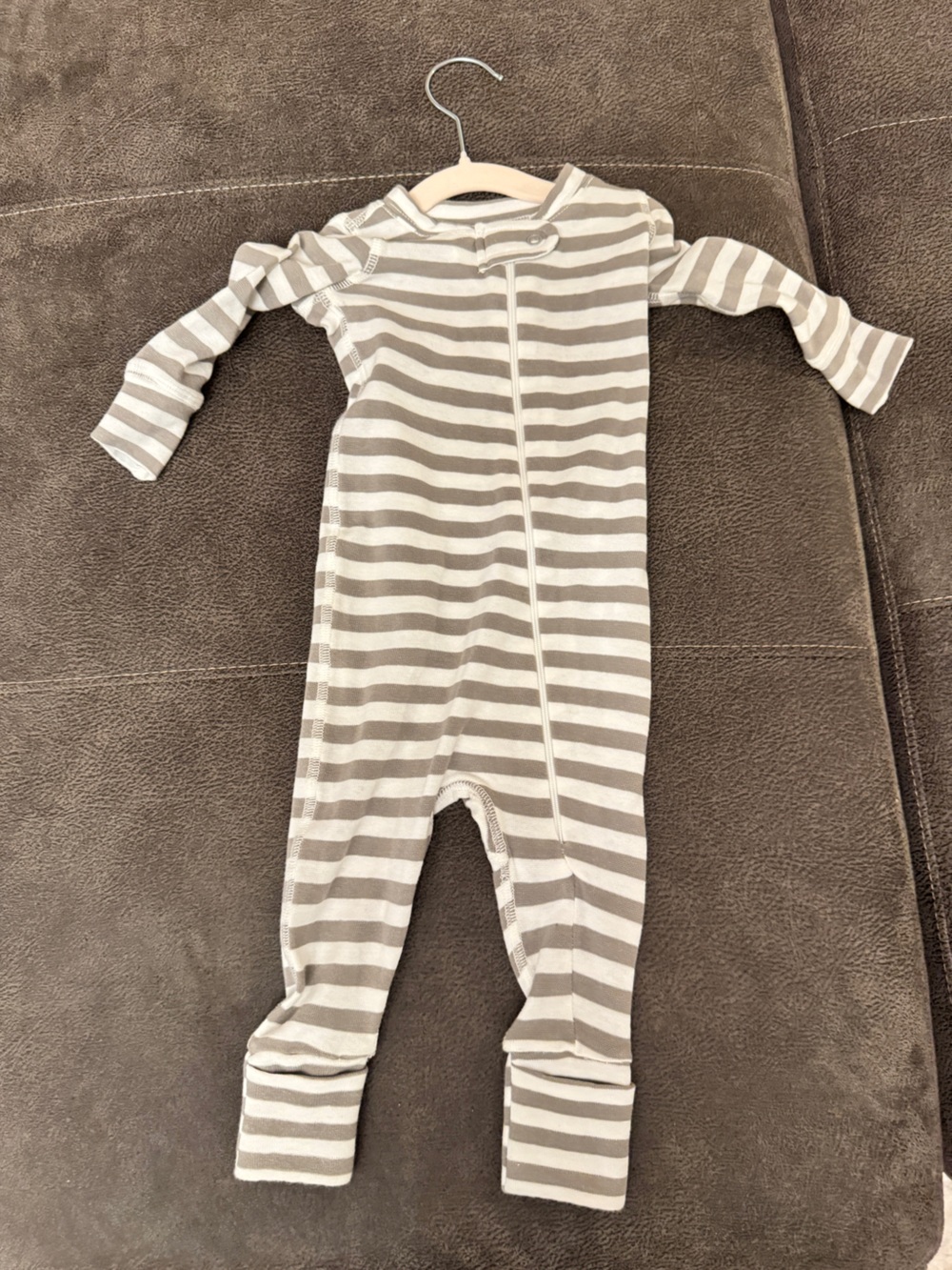 Striped Long-Sleeve Zip One-Piece Pajamas - White & Gray